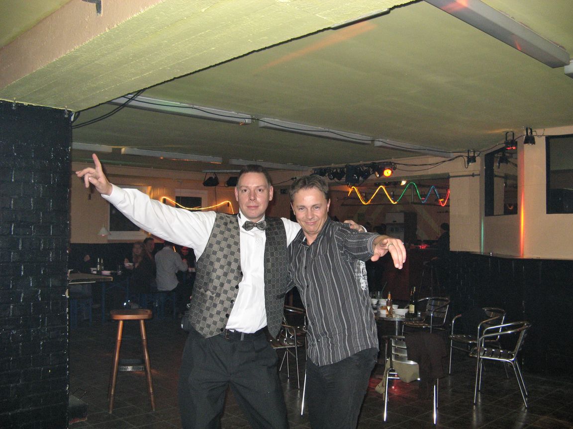 80_Jahre_Party_2008_01_06_020907_130_IMG_1368.jpg