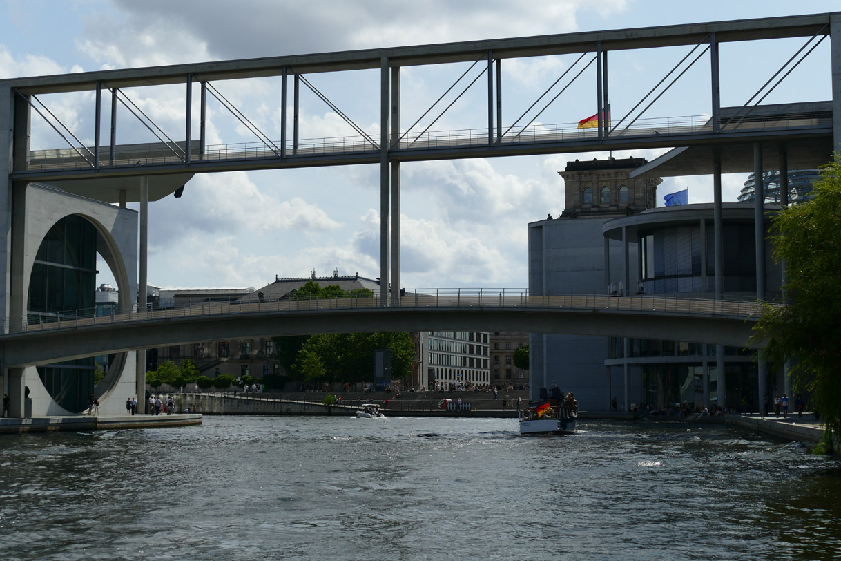 Berlin_Brueckenfahrtn_2019_07_21_134314_P1030413.jpg