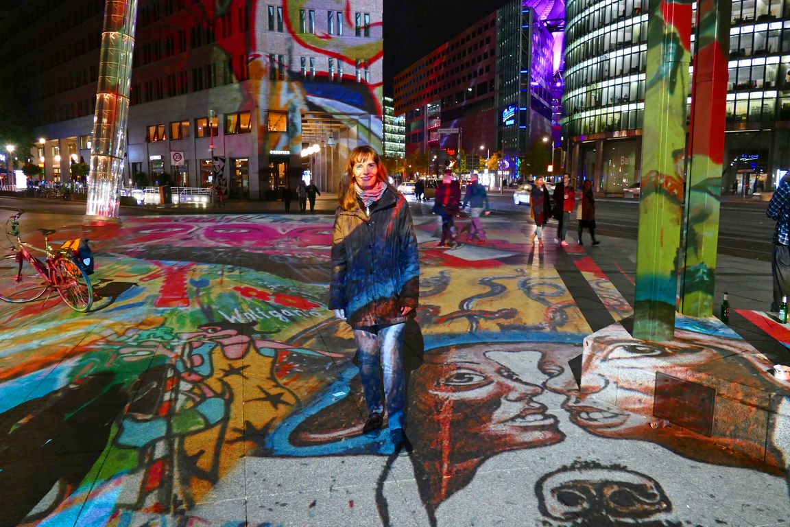 Festival_of_Lights_2019_10_12_234408_02.jpg