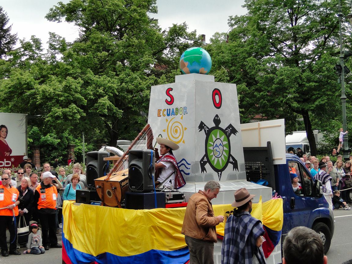 Karneval_der_Kulturen_2010_05_23_155317_DSC02152.jpg