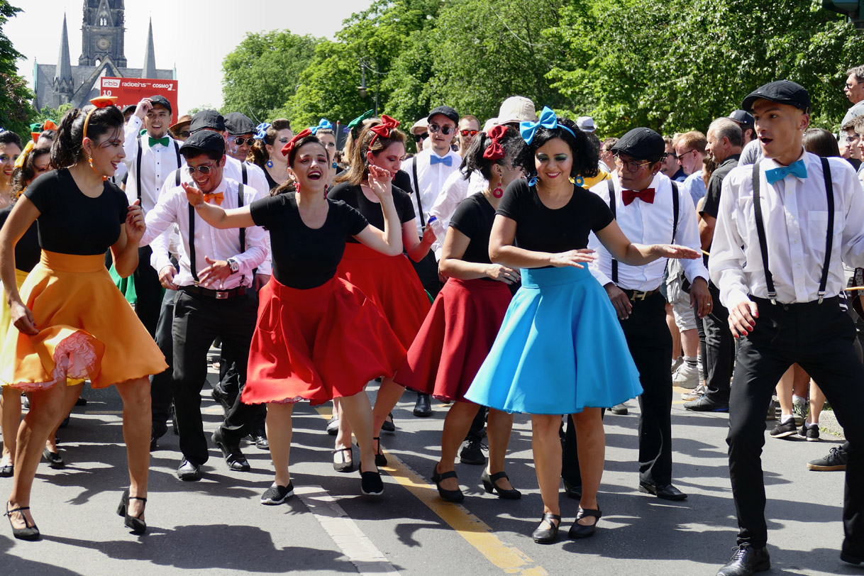 Karrneval_der_Kulturen_2019_06_09_150957_P1030235.jpg