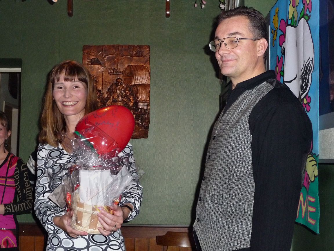 110_Maja_Geburtstag_2009_10_10_195047_110_P1030647.jpg