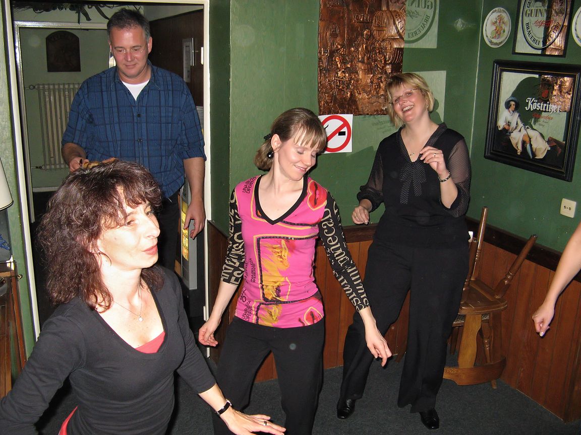 155_Maja_Geburtstag_2009_10_10_153306_175_IMG_3258.jpg