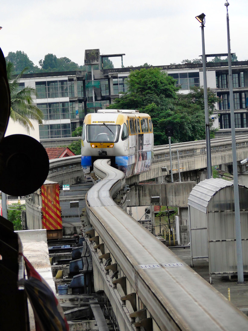 1027_20121111_160200_Malaysia_DSC08077