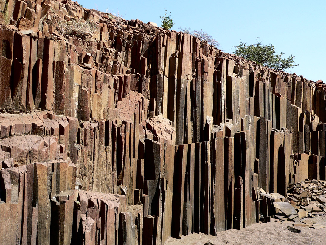0222_0221_Namibia-050510-111138_P1010328