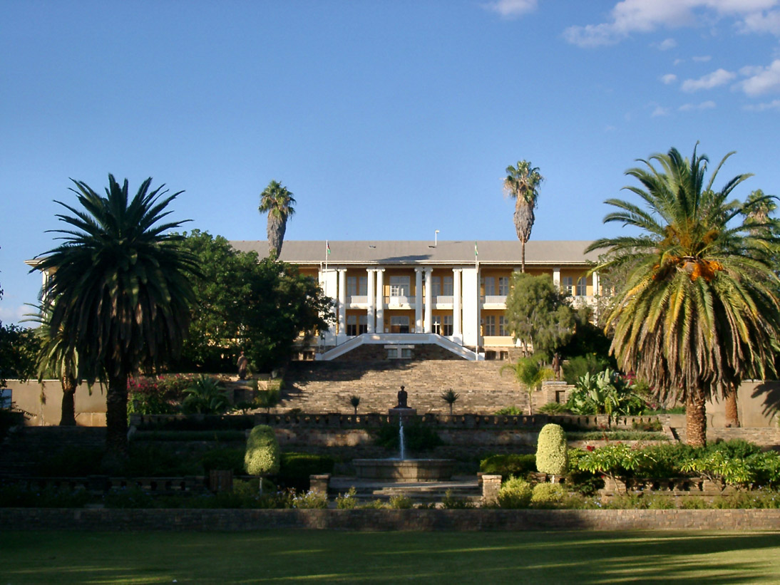 0438_0437_Namibia-050518-155438_IMGP4685